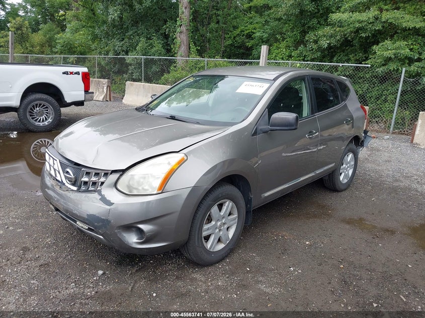 2011 NISSAN ROGUE auction photo 2