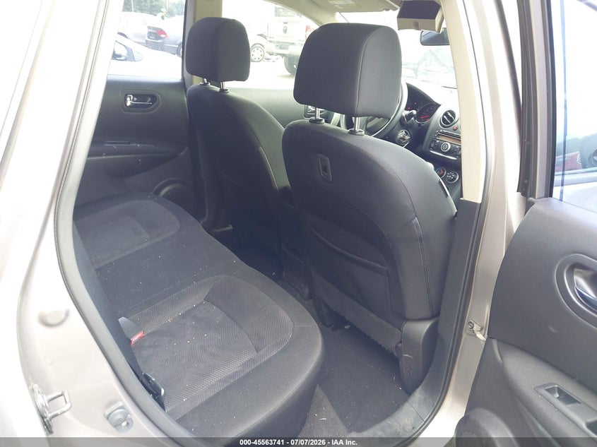 2011 NISSAN ROGUE auction photo 8
