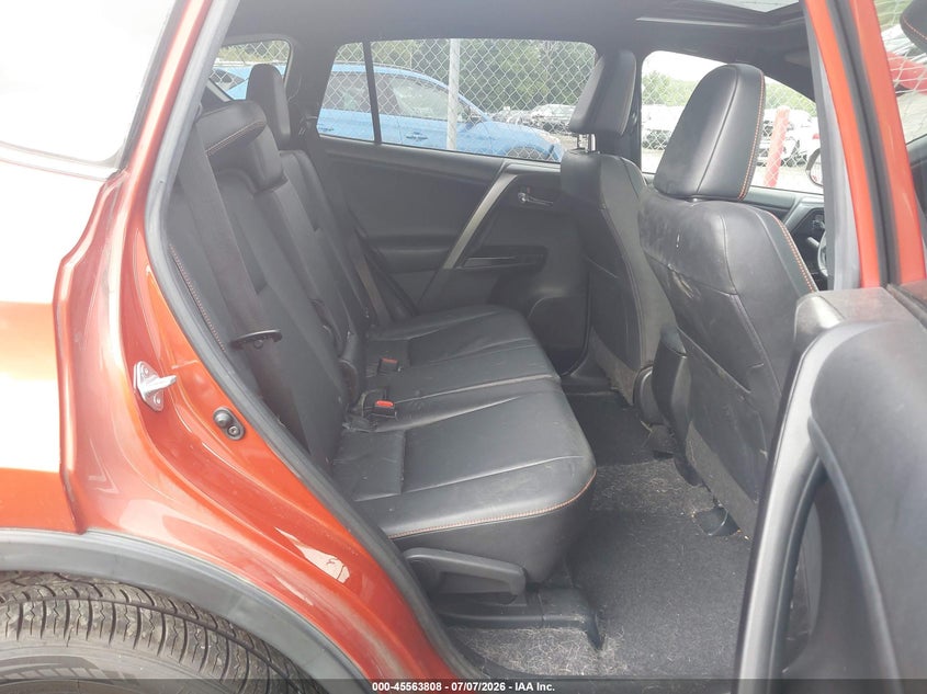 2016 TOYOTA RAV4 auction photo 8