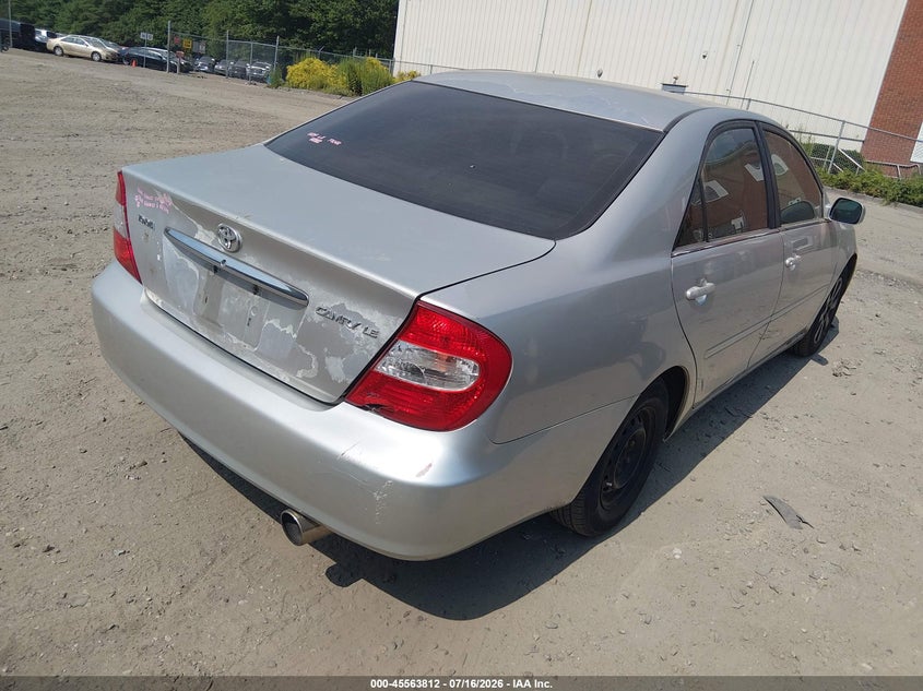 2004 TOYOTA CAMRY auction photo 4
