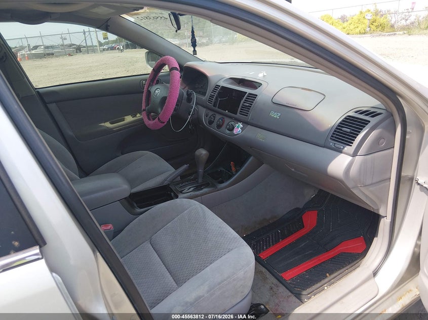 2004 TOYOTA CAMRY auction photo 5