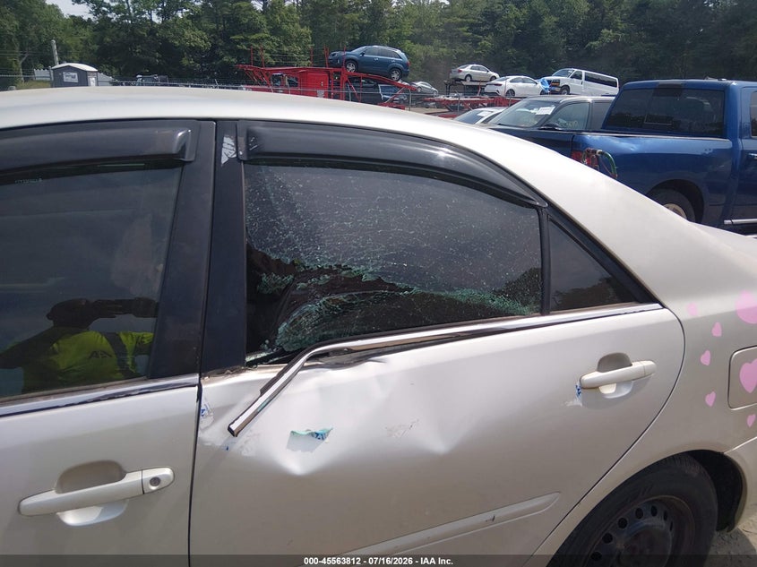 2004 TOYOTA CAMRY auction photo 6