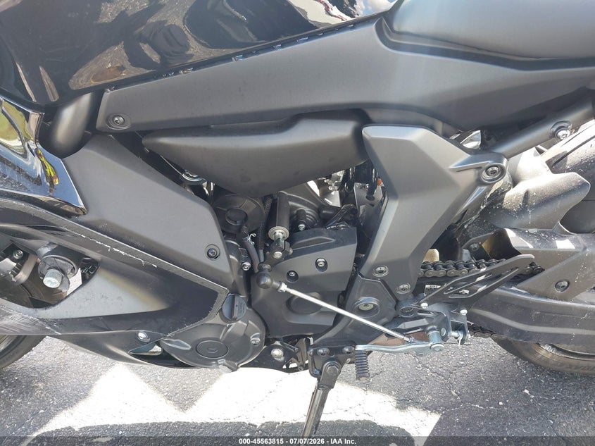 2025 Yamaha Yzfr7 VIN: JYARM38Y1SA004395 Lot: 45563815