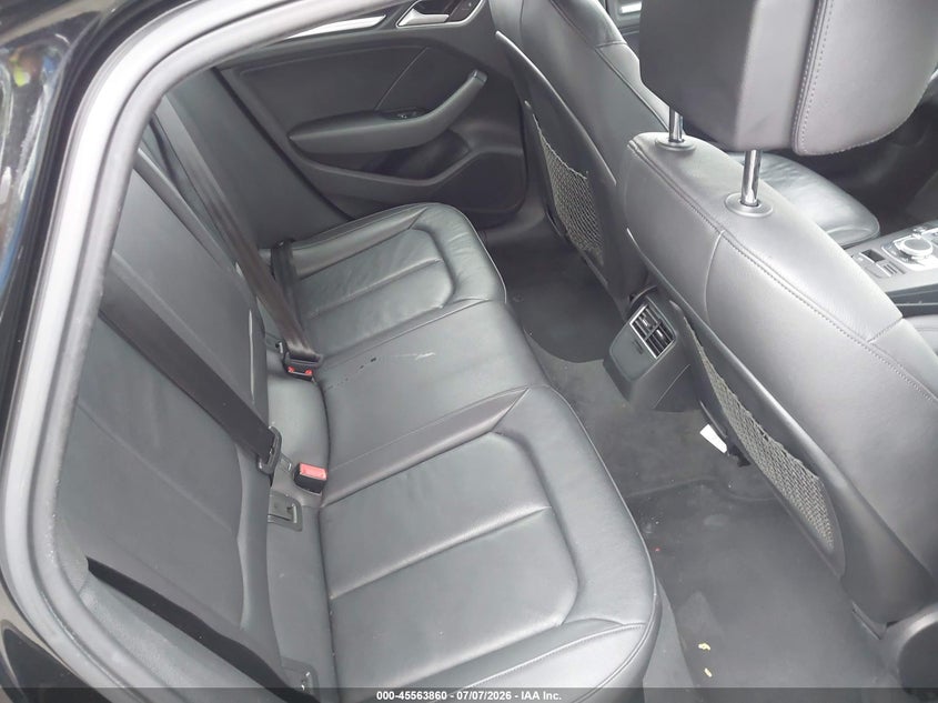 2015 AUDI A3 auction photo 8