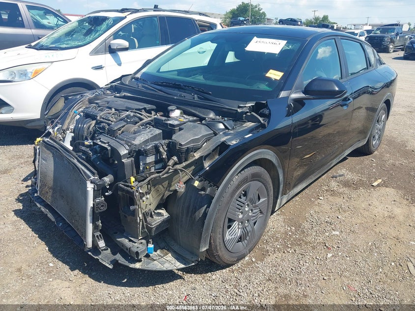 Vin: 3kpft4de0se077671, lot: 46062192, kia k4 lx 20252