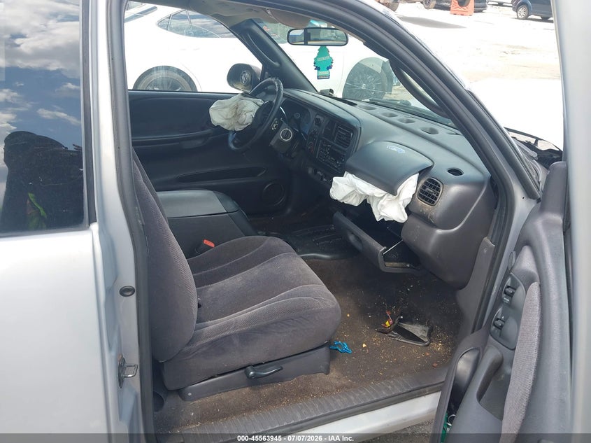 2000 DODGE DAKOTA PICKUP 4.7L V-8 235HP