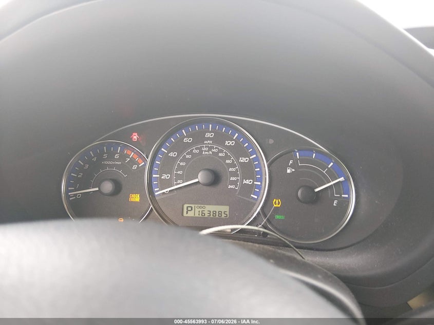 2012 SUBARU FORESTER auction photo 7