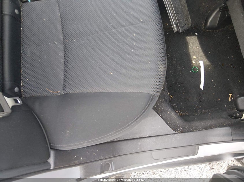 2012 SUBARU FORESTER auction photo 8