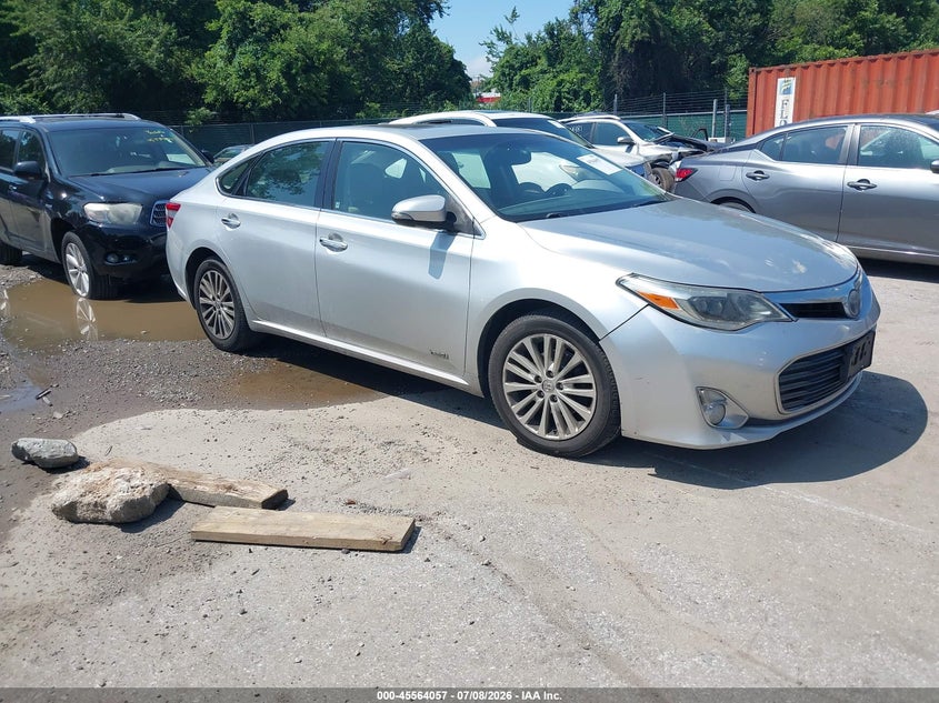 2014 Toyota Avalon Hybrid Limited