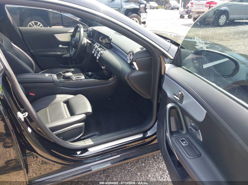 2020 MERCEDES-BENZ CLA 250 auction photo 5