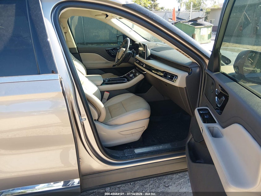 2020 LINCOLN AVIATOR auction photo 5