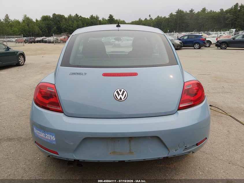 2012 Volkswagen Beetle 2.5L VIN: 3VWJP7ATXCM601075 Lot: 45564111