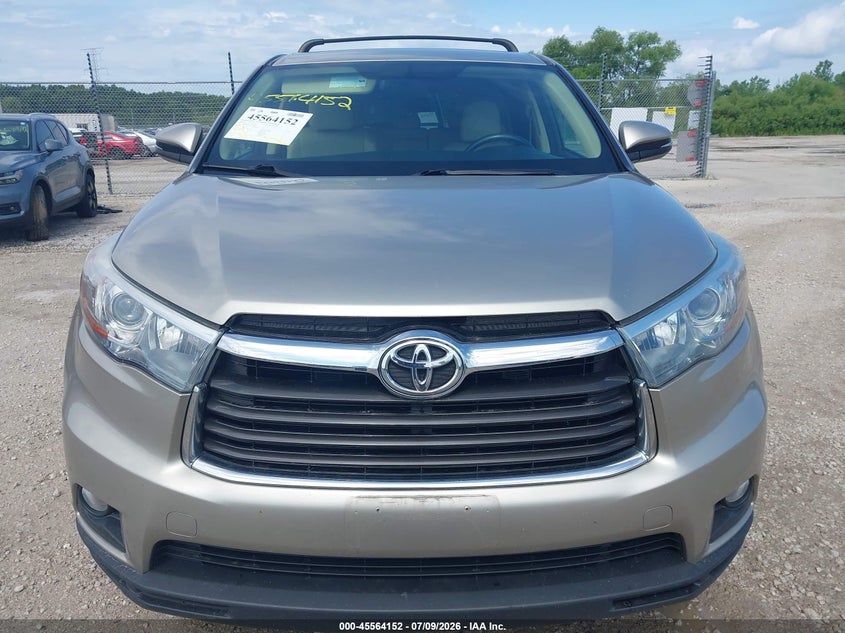 TOYOTA HIGHLANDER - zdjęcie 12