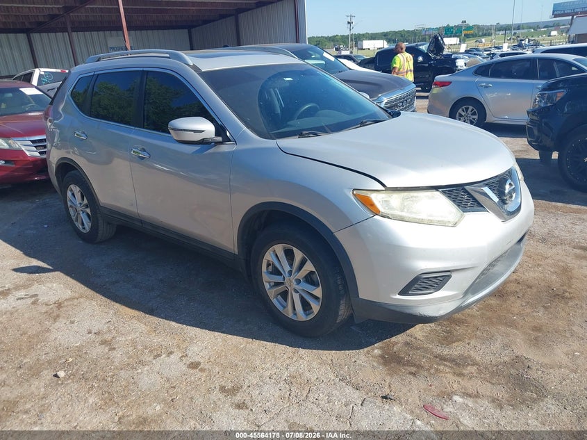 2016 NISSAN ROGUE SV