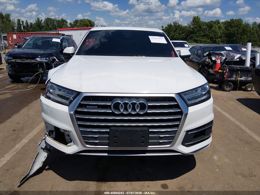 AUDI Q7 - zdjęcie 13