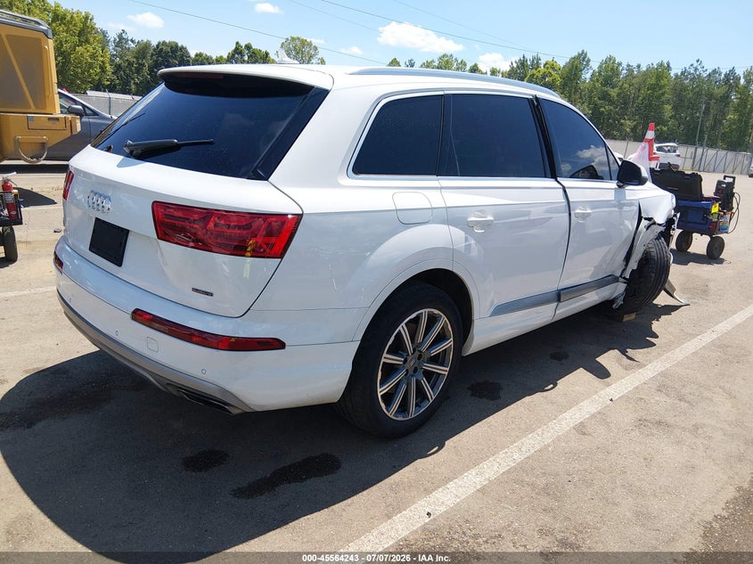 AUDI Q7 - zdjęcie 4