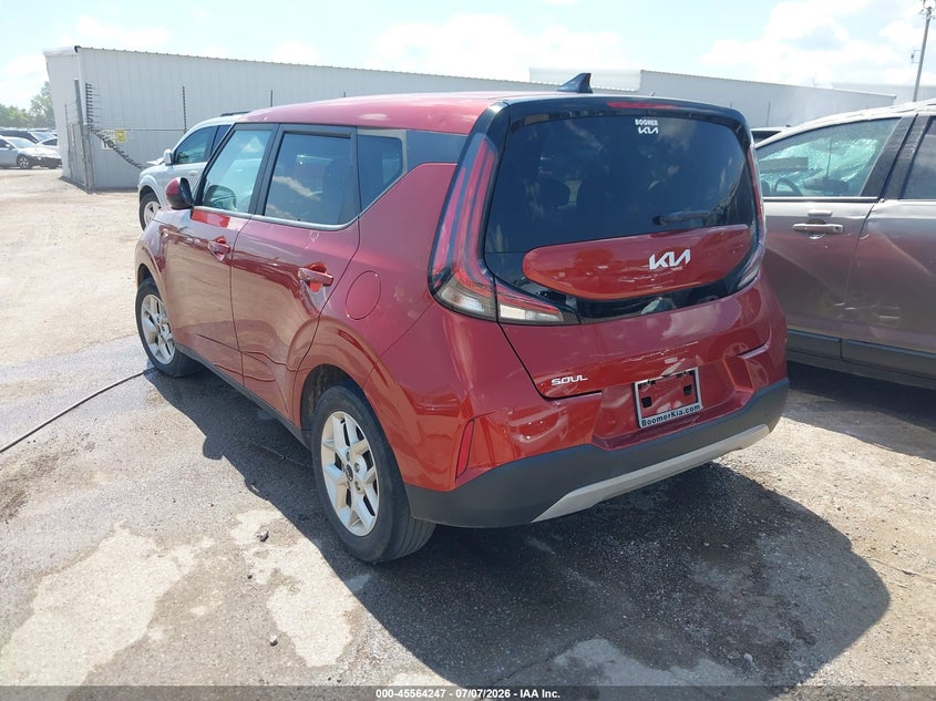 2023 KIA SOUL auction photo 3