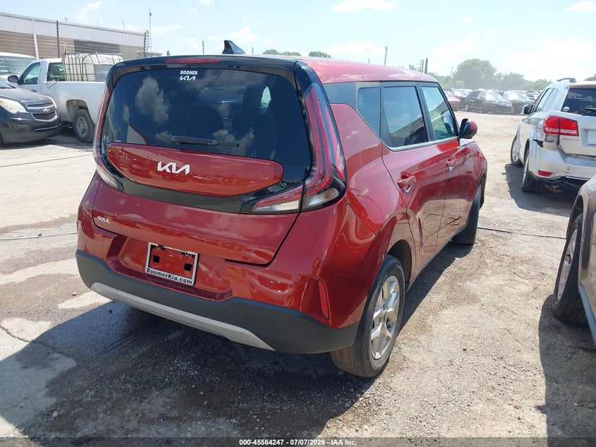 2023 KIA SOUL auction photo 4