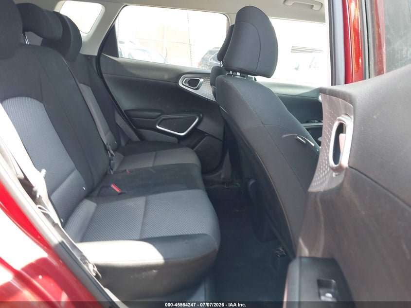 2023 KIA SOUL auction photo 8