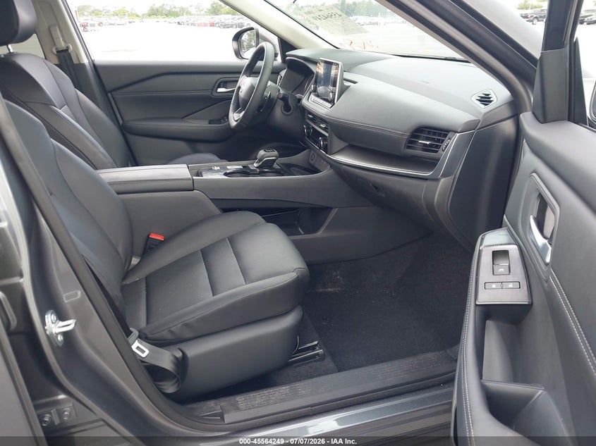 2025 NISSAN ROGUE auction photo 5