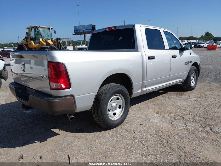 2016 RAM 1500 auction photo 4