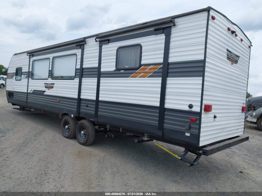 2021 FOREST RIVER WILDWOOD auction photo 3