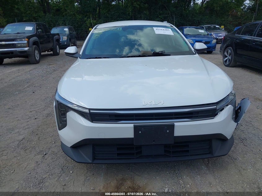 2025 KIA K4 SEDAN 2.0L I-4 DOHC, VVT, 147HP