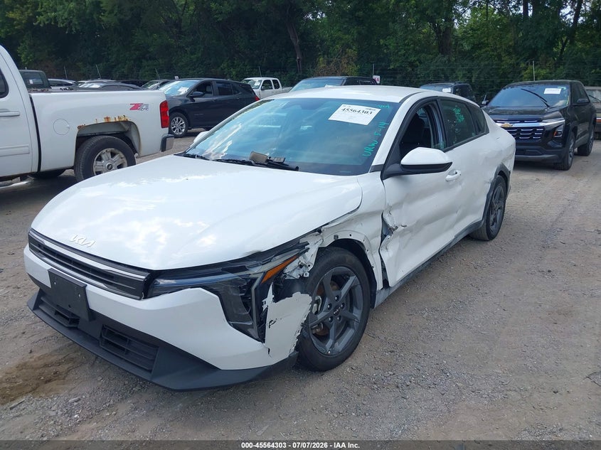 2025 KIA K4 SEDAN 2.0L I-4 DOHC, VVT, 147HP