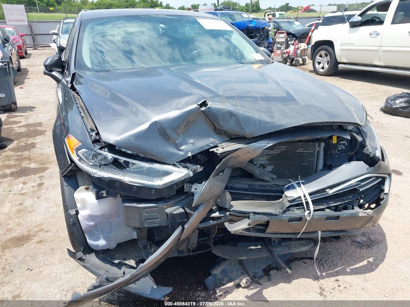2017 FORD FUSION SEDAN 2.0L I-4 DOHC, VVT, 141HP
