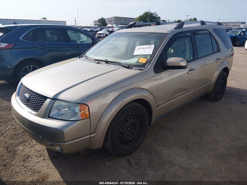 2006 Ford Freestyle, Left Side, IAAI, VIN 1FMDK03126GA44836 — photo 2