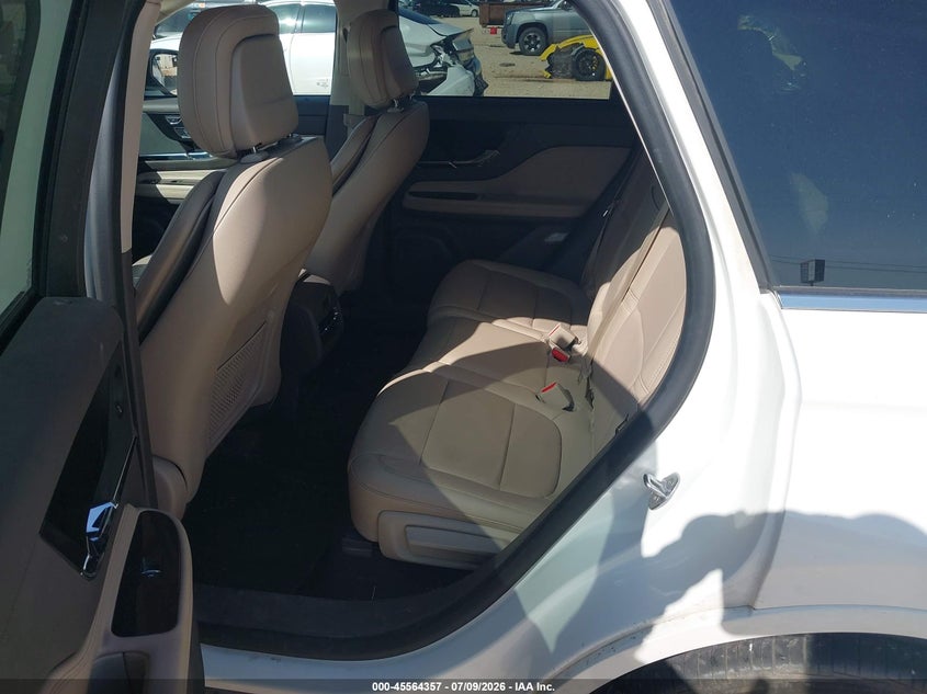 2020 LINCOLN CORSAIR auction photo 8