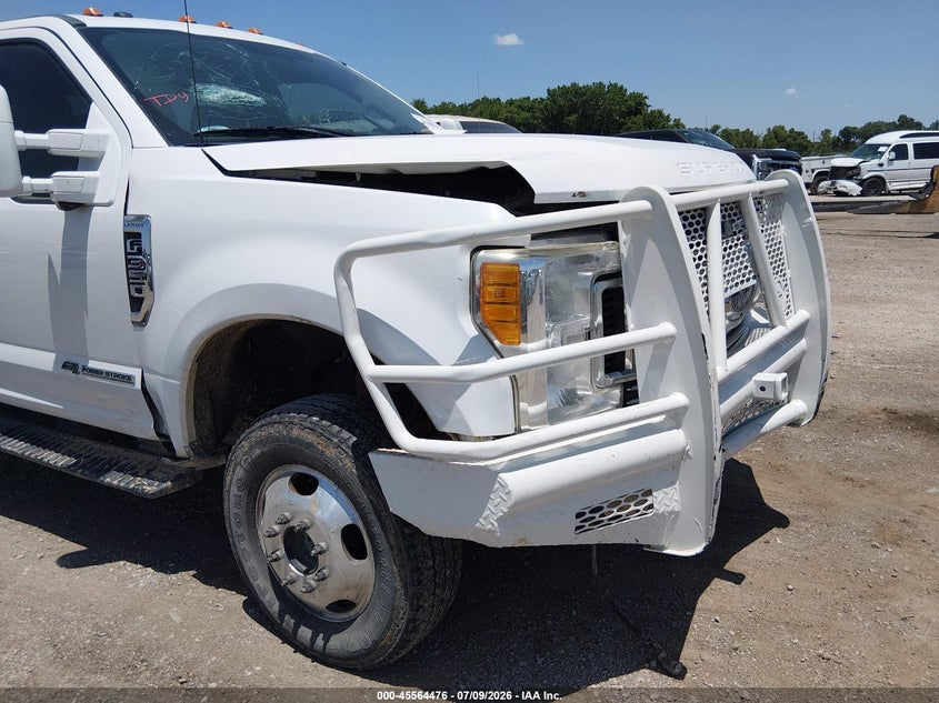 2017 FORD F-350 auction photo 6