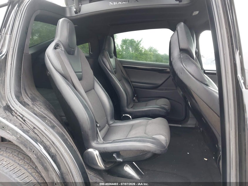 2016 Tesla Model X 60D/70D/75D/90D/P100D VIN: 5YJXCBE2XGF016536 Lot: 45564483