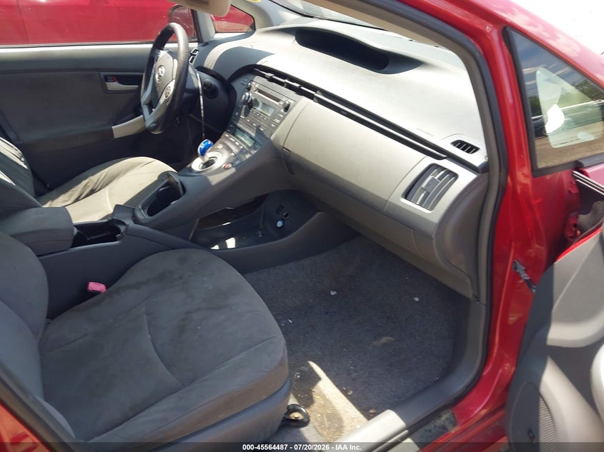 2010 TOYOTA PRIUS auction photo 5