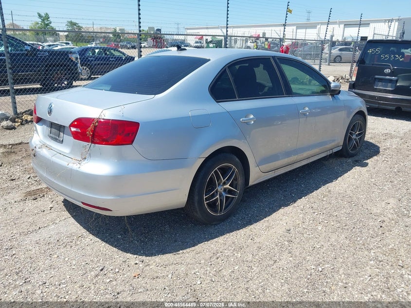 2014 VOLKSWAGEN JETTA auction photo 4