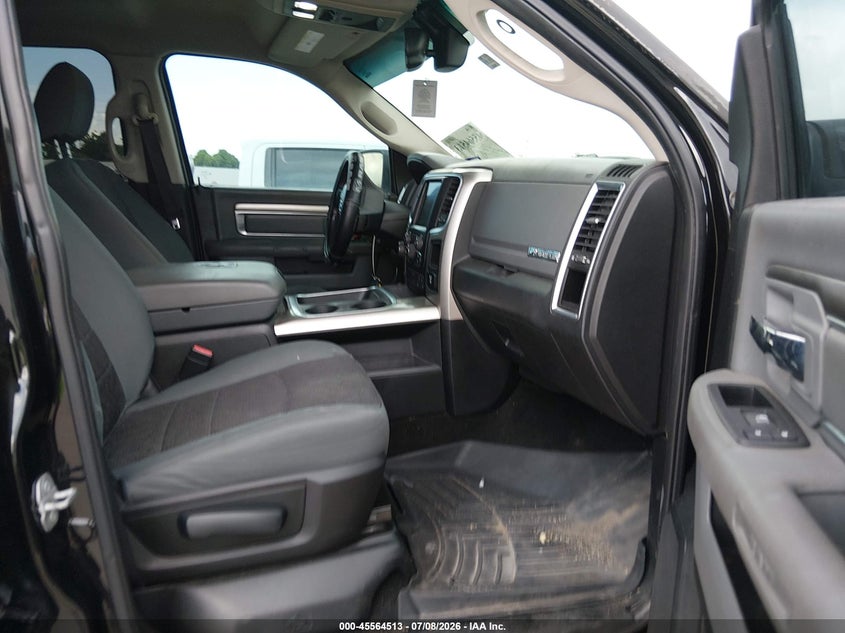 2016 RAM 1500 TRUCK 5.7L V-8 VVT, 395HP