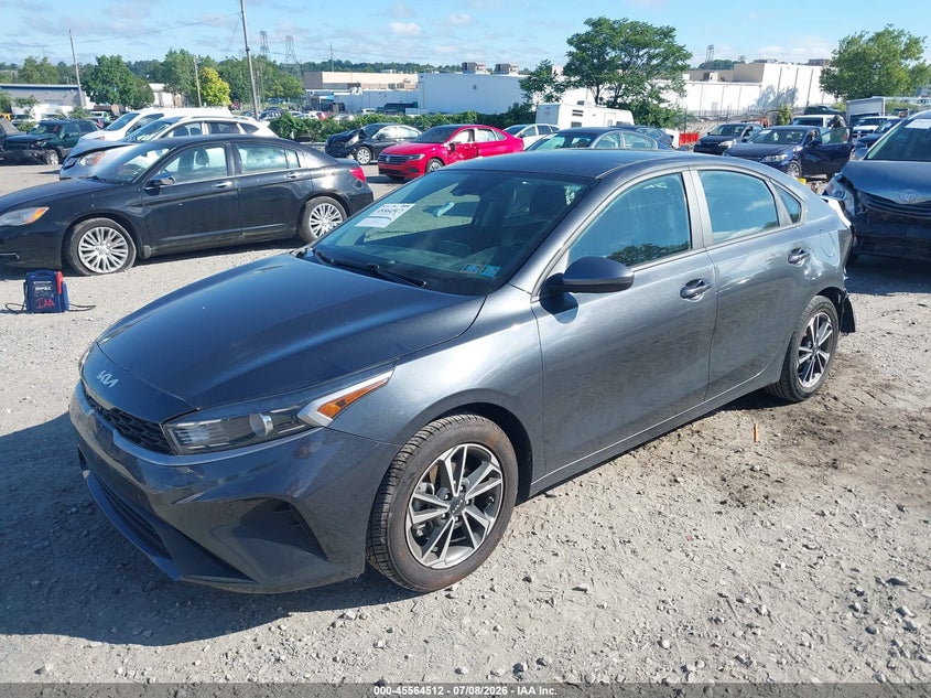 2022 Kia Forte, Left Rear, IAAI, VIN 3KPF24AD0NE424483 — photo 2