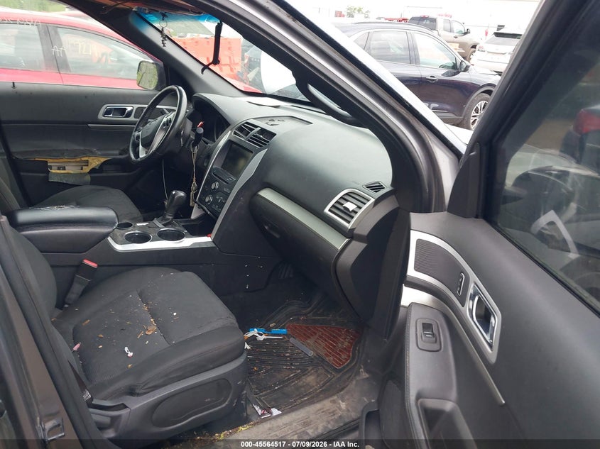 2012 FORD EXPLORER auction photo 5