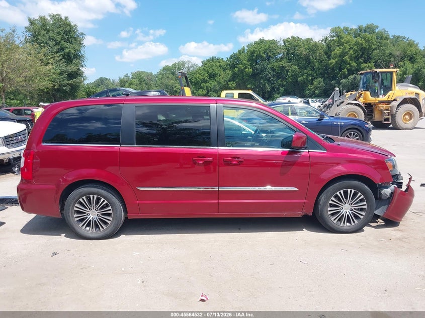 2014 Chrysler Town & Country S VIN: 2C4RC1HG0ER304254 Lot: 45564532