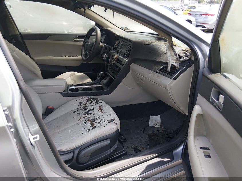 2015 HYUNDAI SONATA auction photo 5