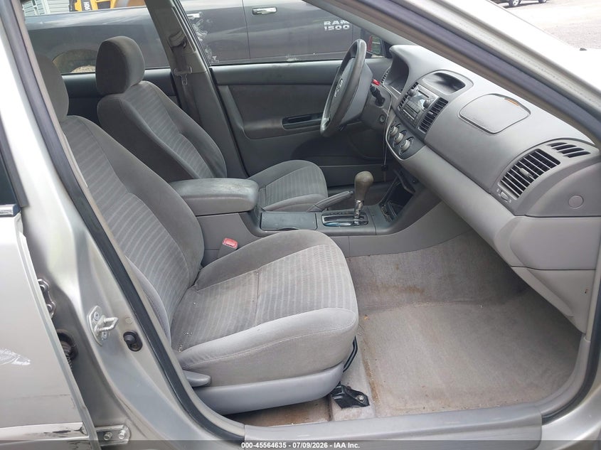 2005 TOYOTA CAMRY auction photo 5
