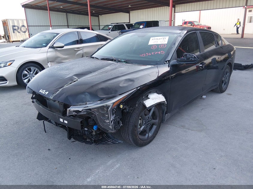 Vin: 3kpft4de6se210529, lot: 46063074, kia k4 lxs 20252