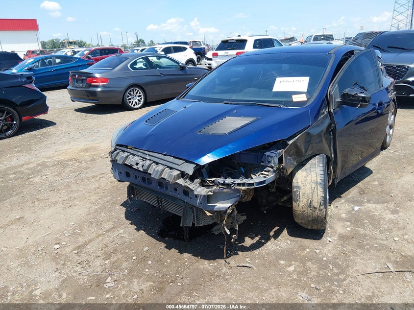 2017 FORD FOCUS ST auction photo 6