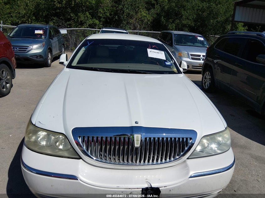 2003 Lincoln Town Car Cartier L VIN: 1LNHM85W83Y632054 Lot: 45564872