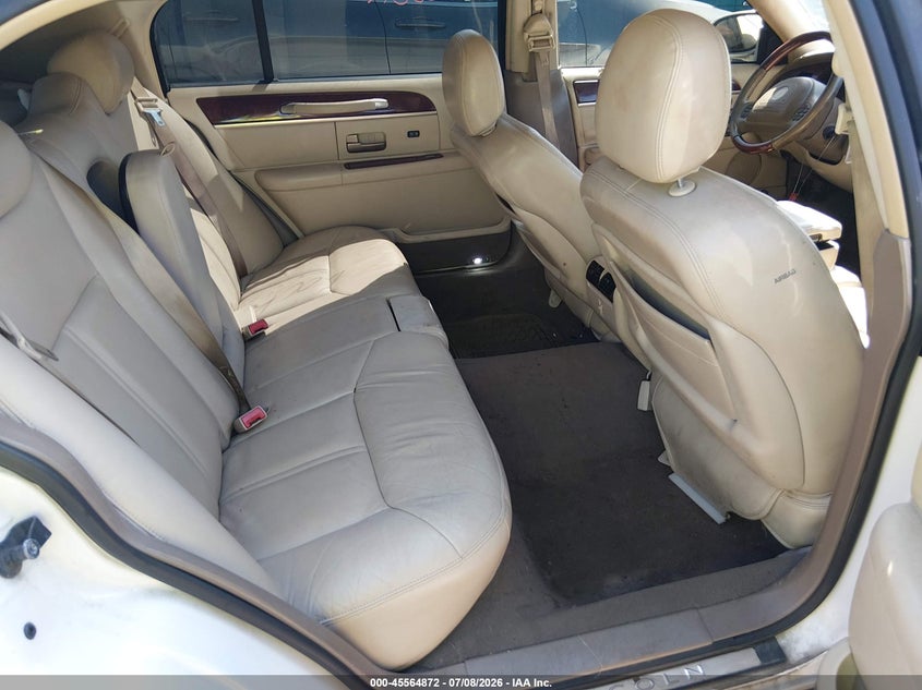 2003 Lincoln Town Car Cartier L VIN: 1LNHM85W83Y632054 Lot: 45564872