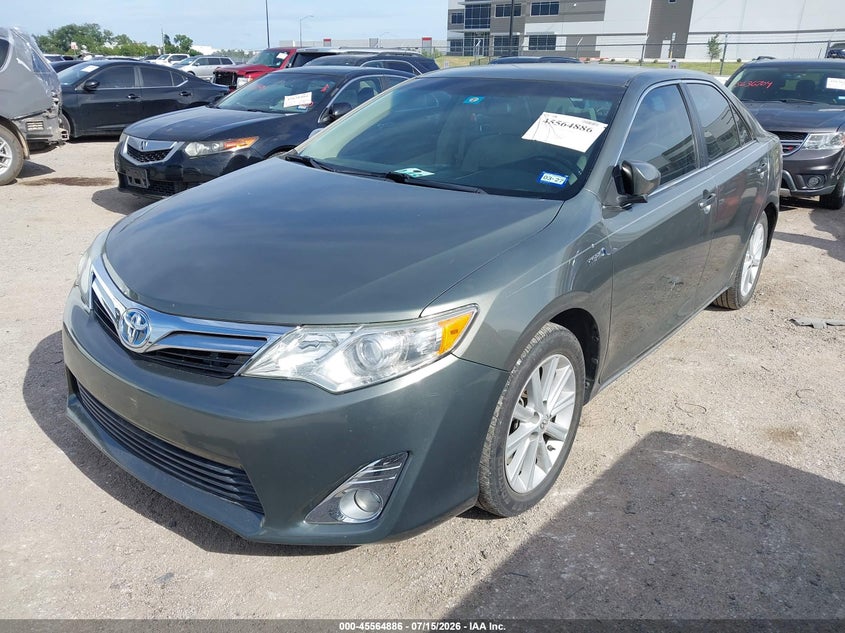 2014 TOYOTA CAMRY HYBRID auction photo 2