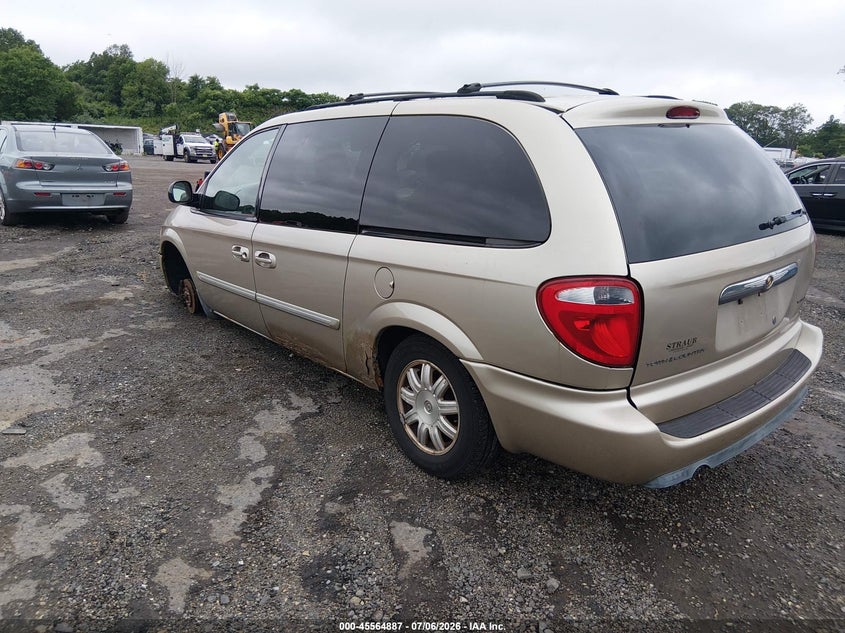 2006 CHRYSLER TOWN & COUNTRY auction photo 3
