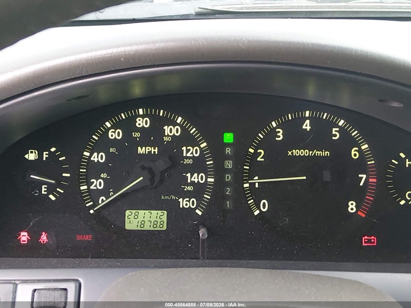 2001 INFINITI I30 auction photo 7