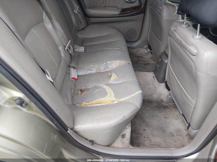 2001 INFINITI I30 auction photo 8