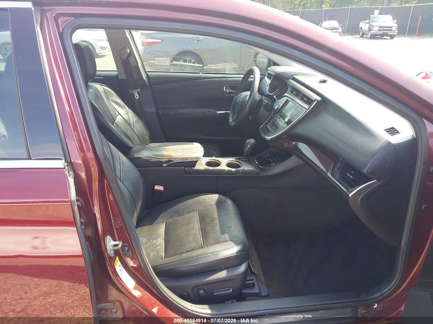 2013 TOYOTA AVALON auction photo 5